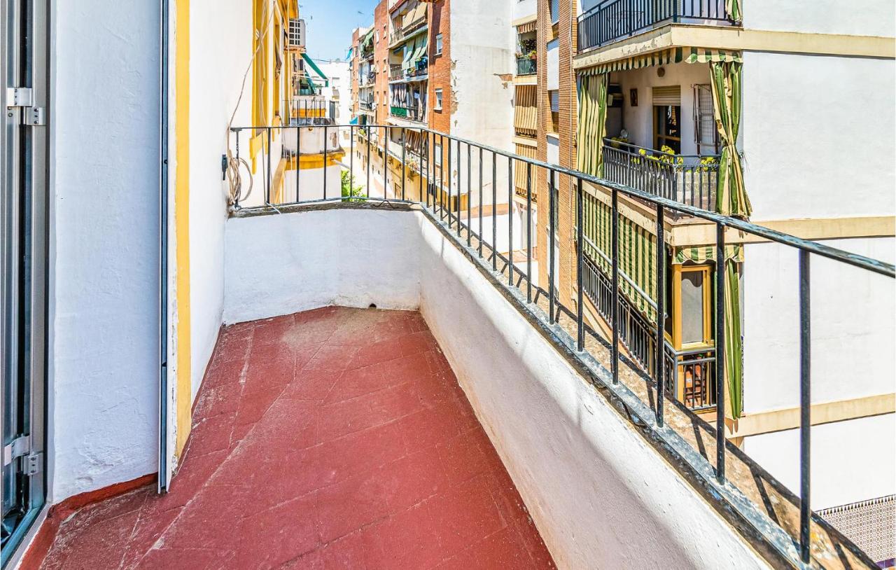 Beautiful Apartment In Cordoba With Kitchenette Córdoba Exterior foto
